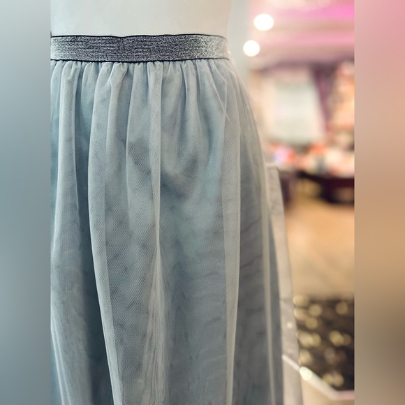 Carolyn Taylor Light Blue Tulle Skirt - Picture 2 of 3